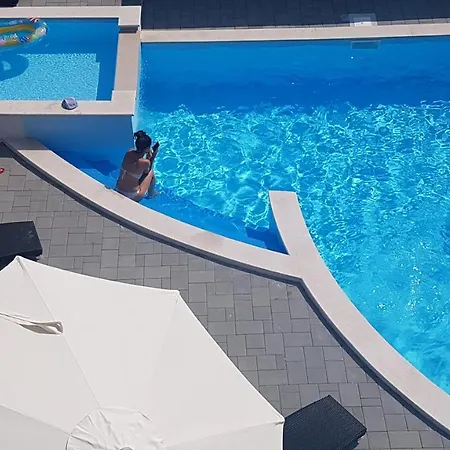 Appartement Menalo Zaton (Zadar)